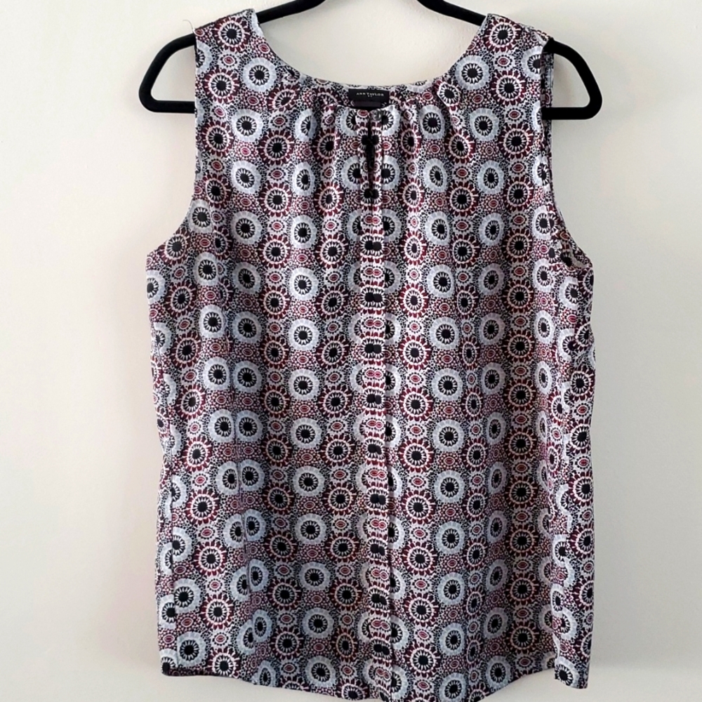 Ann Taylor Sleeveless Top